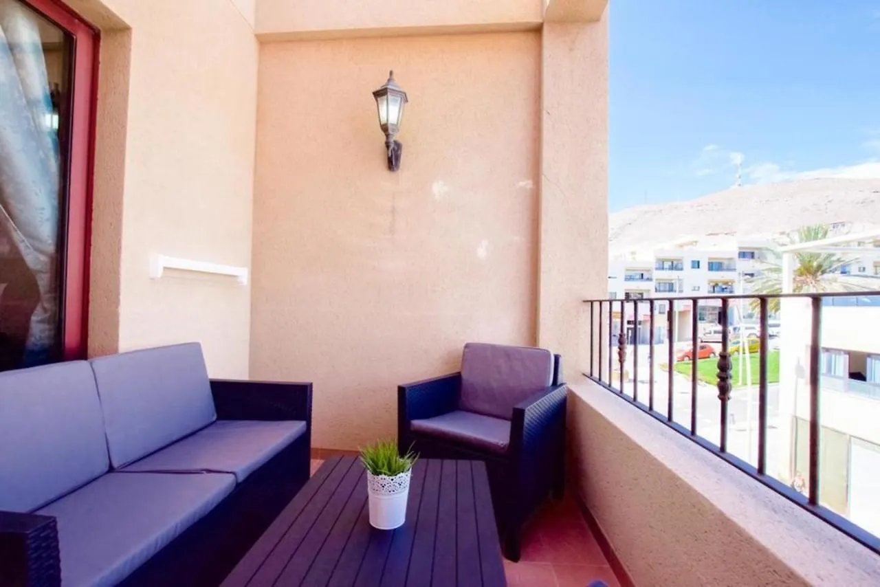 Vip Holidays Morro Jable Beach & Center 2 0*, Morro Jable (Fuerteventura)